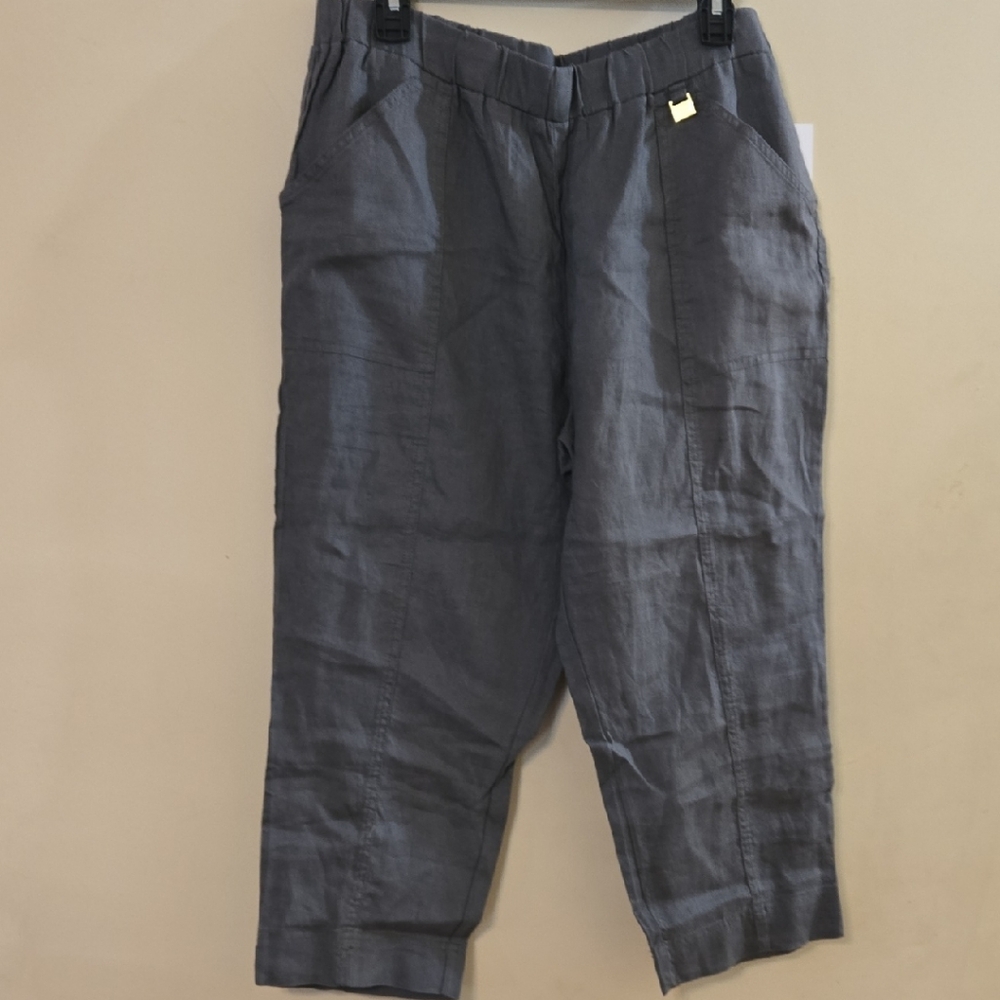 Ellen Tracy Gray Capris Wide Leg Lightweight